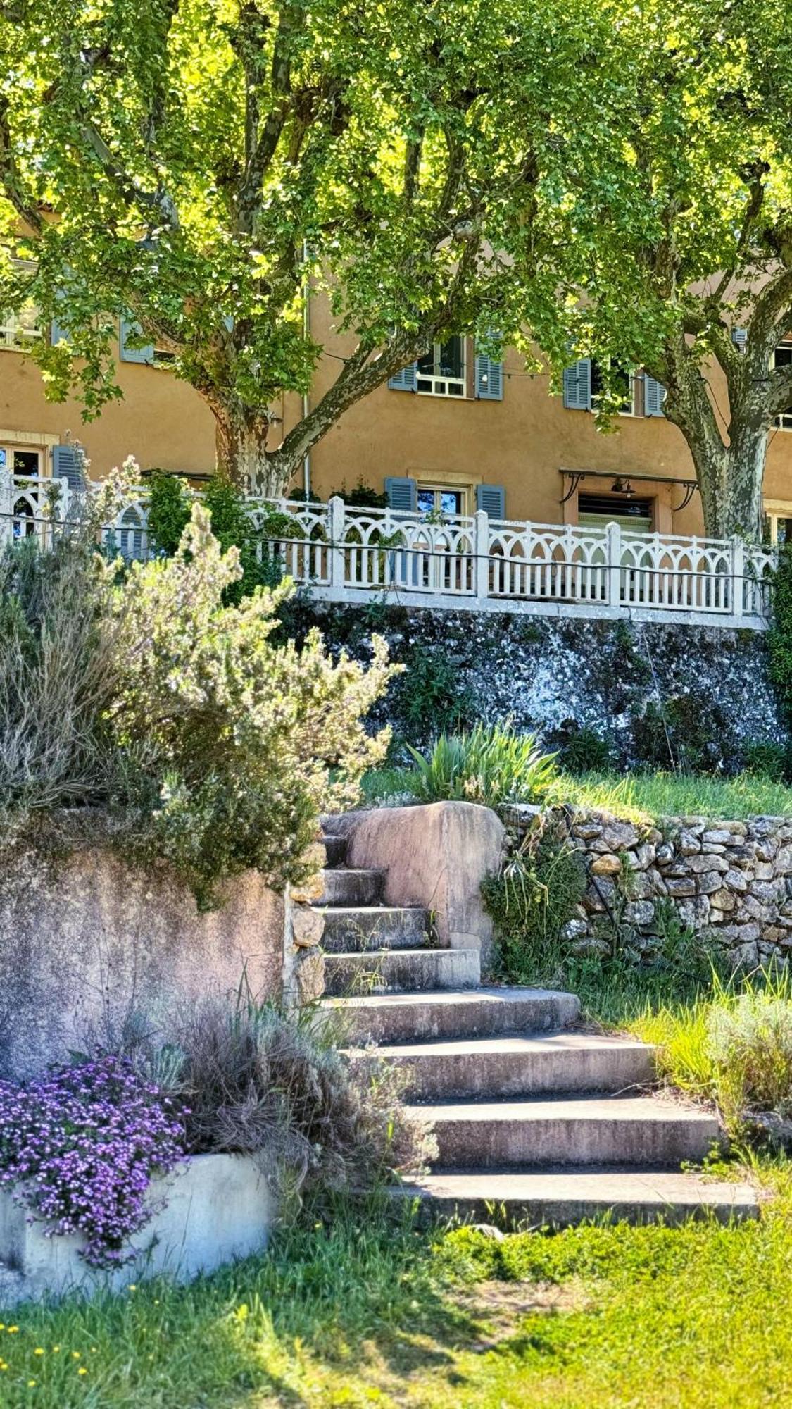 Gite Classe 3* Dans Magnifique Bastide Provencale Auriol Exterior foto